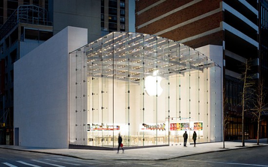 applestorebackofhouse-550x343.jpg