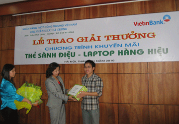 anh-trao-thuong.gif