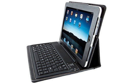 ipad-with-keyboard-6118945.jpg