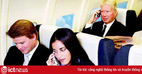 Mỹ cân nhắc cho phép gọi điện, nhắn tin trên máy bay