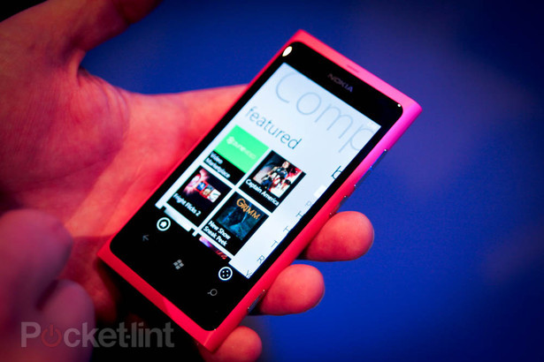 nokia-lumia-800-wp7-review-28.jpg
