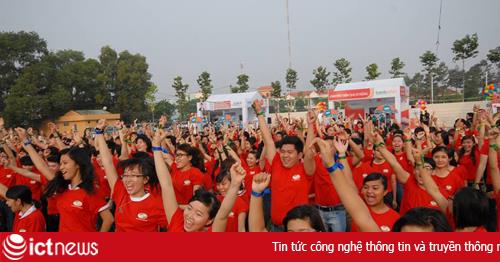 Viettel tặng học bổng 200 triệu đồng cho sinh viên Cần Thơ