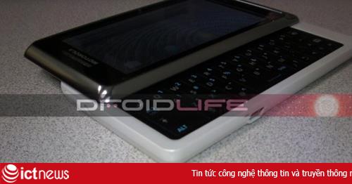 Rò rỉ những hình ảnh về Droid 2 phiên bản quốc tế