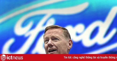 Stephen Elop không còn “cửa” làm CEO Microsoft
