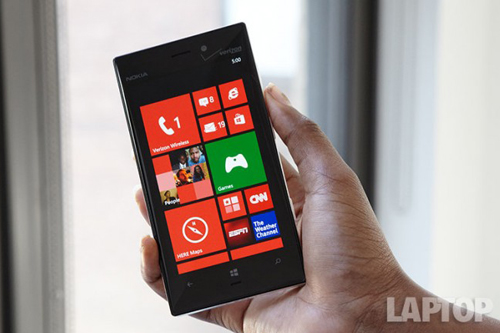 Nokia_Lumia_928_G01_673433.jpg