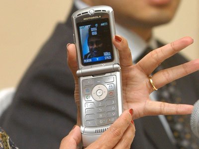 2004-the-motorola-razr.jpg