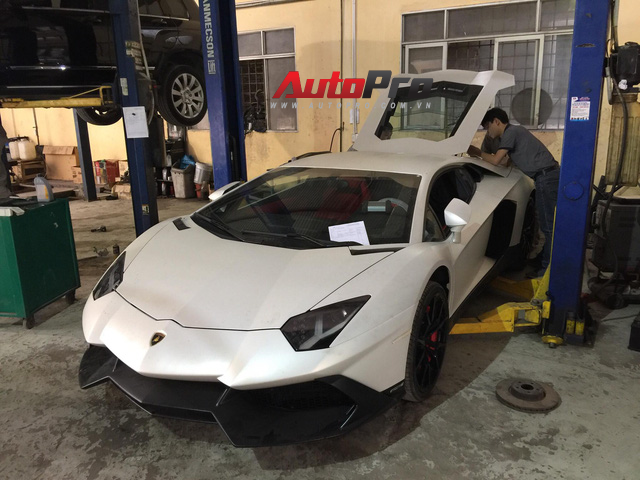 Sửa siêu xe Lamborghini kiểu Việt Nam - Chuyên gia cũng phải giật mình - Ảnh 6.