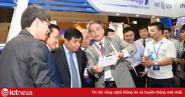 VNPT trình diễn nhiều sản phẩm giải pháp công nghệ 4.0 tại Industry Summit 2018