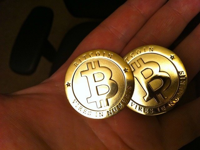 Giá Bitcoin hôm nay 29/11: Bitcoin phục hồi, chuyên gia tranh cãi về tương lai của Bitcoin