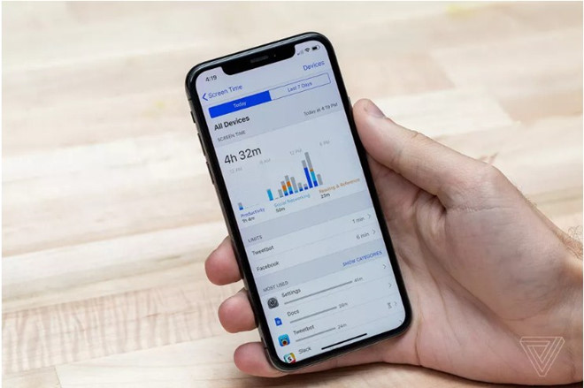 Kiem duyet phim den - cang cam cang gap kho hinh anh 1
