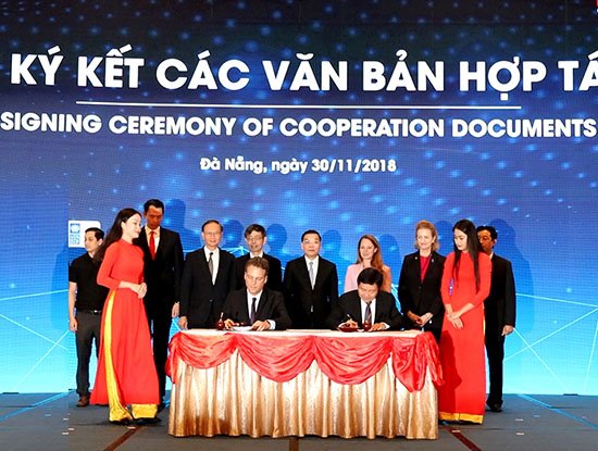 VNPT “bắt tay” EON Reality lập Trung tâm kỹ thuật số tương tác thực tế ảo tại Việt Nam