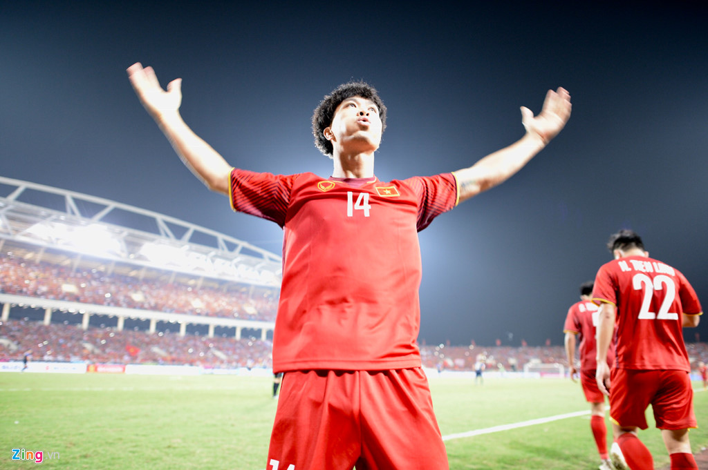 Cong Phuong di bong dung mot kieu, Philippines van phai nhan ban thua hinh anh 5