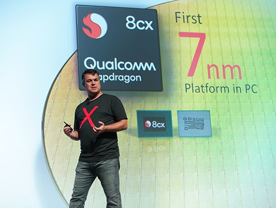 Qualcomm tung ra dòng chip Snapdragon 8cx biến 