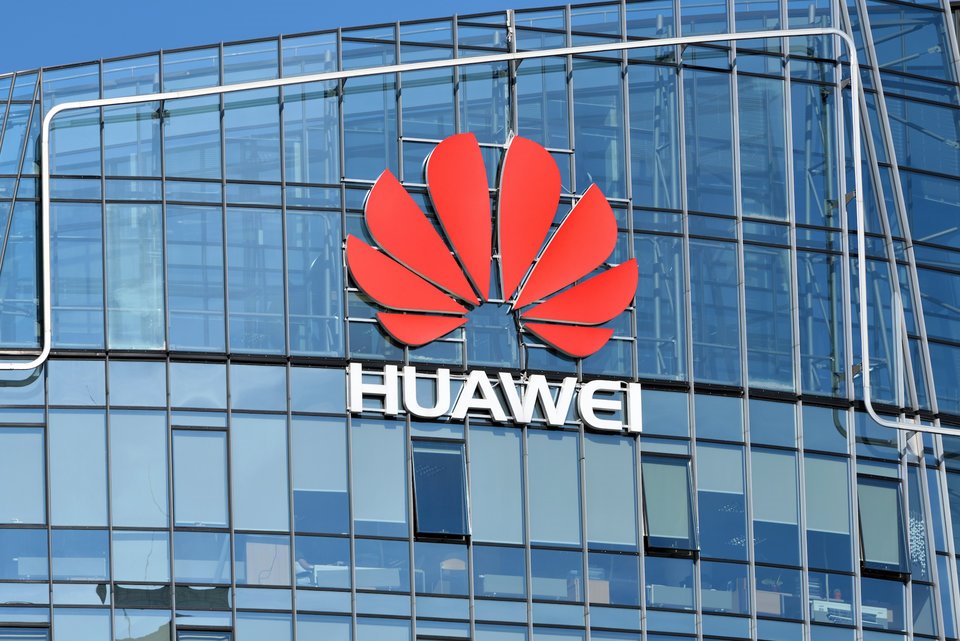 Mọi điều cần biết về Huawei, công ty Trung Quốc có Giám đốc Tài chính vừa bị bắt giữ