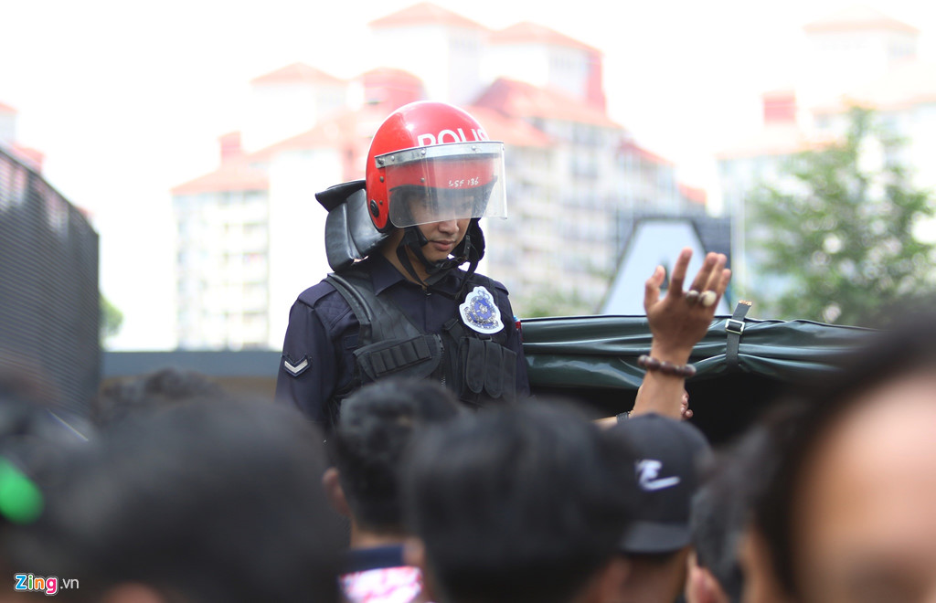 CDV Malaysia noi gian vi het ve xem chung ket AFF Cup voi Viet Nam hinh anh 11