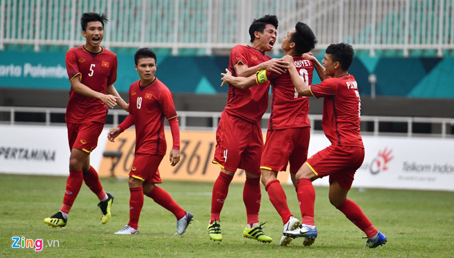 Chi ban 10.300 ve tran Viet Nam vs Malaysia, vua vao da sap hinh anh 3