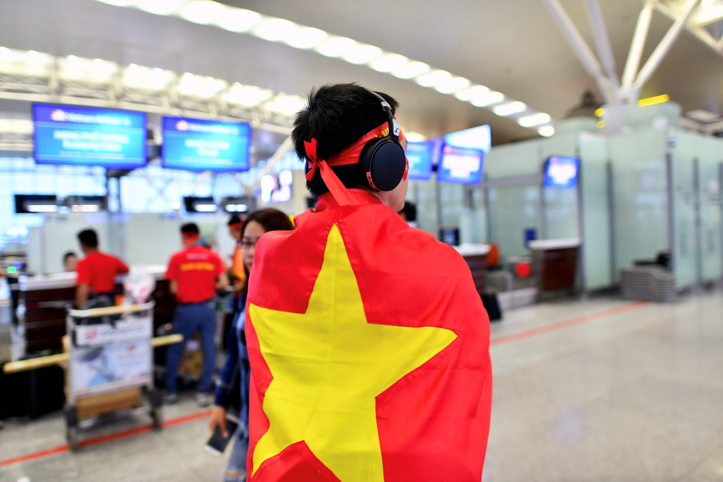 CDV un un sang Malaysia truoc gio dau chung ket AFF Cup hinh anh 6