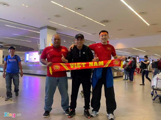 CĐV Việt Nam bị đuổi đánh khi tới Malaysia xem trận chung kết AFF Cup?
