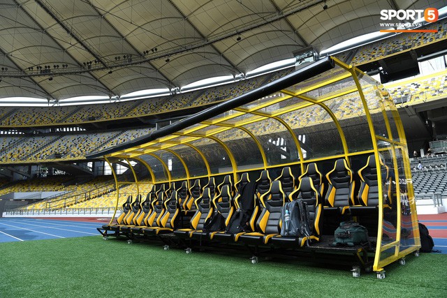 Chiêm ngưỡng vẻ hoành tráng của Bukit Jalil, SVĐ lớn nhất Đông Nam Á nơi ĐT Việt Nam sắp thi đấu - Ảnh 8.