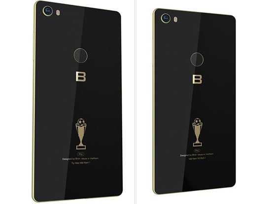 Ngay trước trận chung kết lượt về AFF Cup 2018, Bkav cho biết sắp ra Bphone 3 bản đặc biệt | Smartphone Bphone 3 sắp có phiên bản đặc biệt cổ vũ đội tuyển bóng đá Việt Nam
