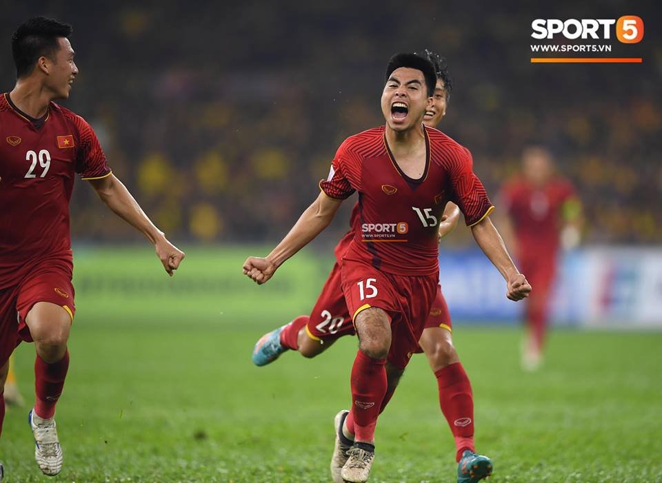 Trận Malaysia - Việt Nam đạt rating cao kỷ lục trong 8 năm, tạo cơn sốt hiếm có trong lịch sử truyền hình Hàn Quốc