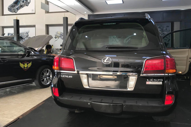 15 ngày lột xác Lexus LX570 2008 thành 2018 với 450 triệu đồng của dân chơi Việt