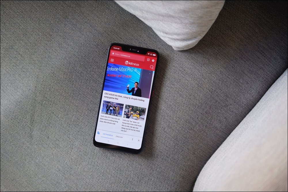 Xiaomi Mi 8 Pro: “Chiến binh” gợi cảm