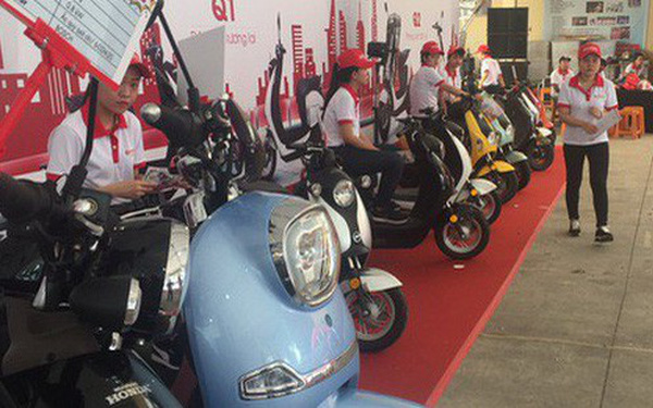 Ra mắt xe máy điện Honda nhưng Honda Việt Nam không biết