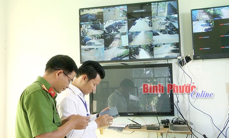 Bình Phước: Ứng dụng CNTT trong đăng ký khai sinh, kết hôn