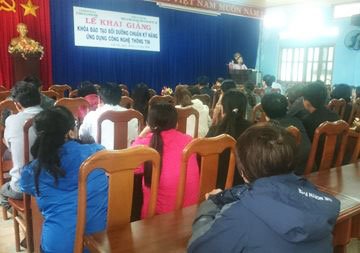 Gia Lai đào tạo kỹ năng sử dụng CNTT cho công chức, viên chức