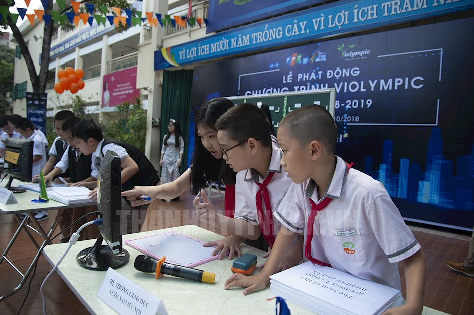 Vòng thi cấp trường Giải Toán, Vật lí qua mạng Internet sẽ được mở bổ sung