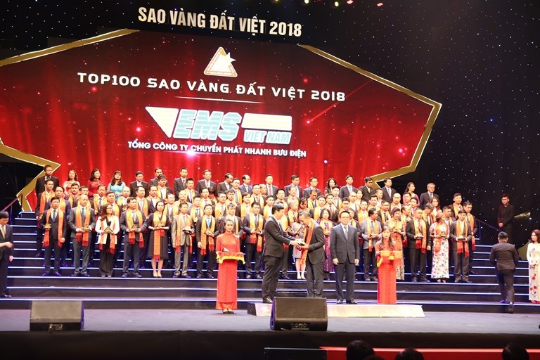 Chuyển phát nhanh Bưu điện lọt Top 100 Sao Vàng Đất Việt năm 2018