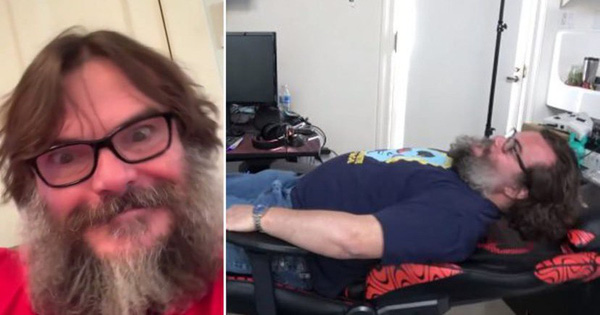 Kênh Youtube của nam diễn viên hài thách thức PewDiePie và Ninja đã đạt 2,4 triệu sub trong 13 ngày