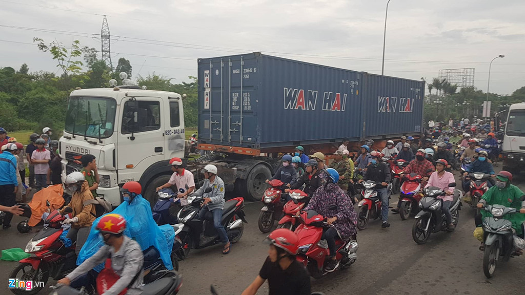 Xe container co de bi mat thang? hinh anh 2