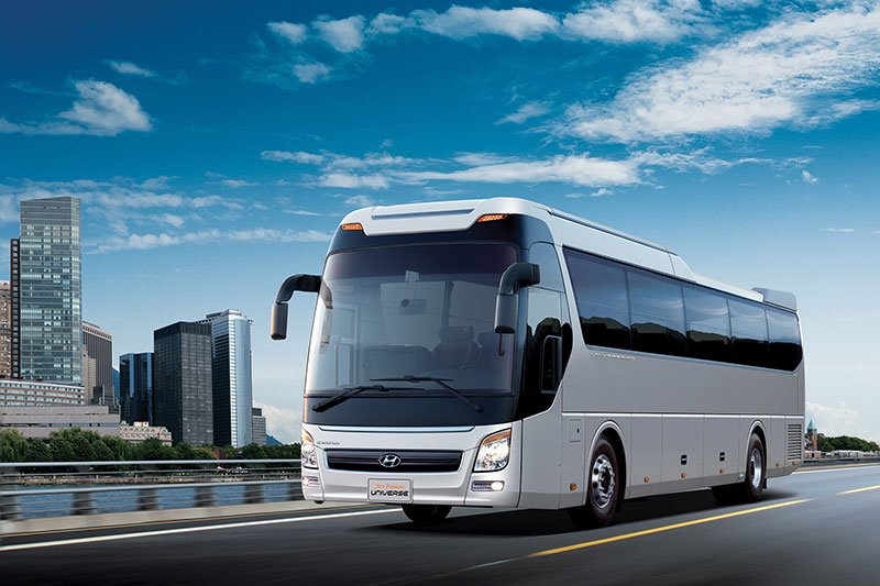 Hyundai Thành Công tung ra thị trường xe khách cao cấp Hyundai Universe giá 3,5 tỷ đồng