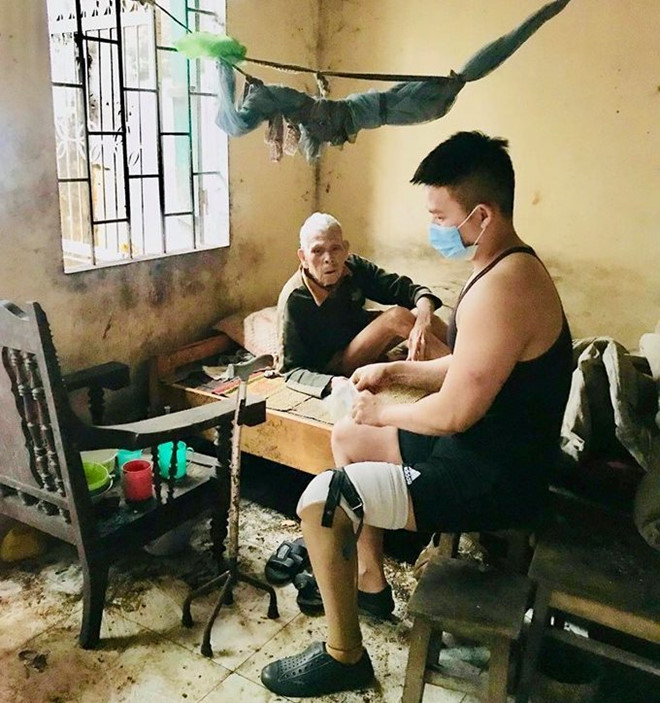 Cau be vung cao ngu gat va loat anh khien ban roi nuoc mat hinh anh 8