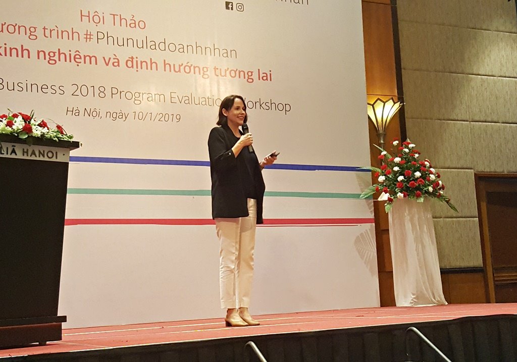 Hàng nghìn phụ nữ Việt Nam được trang bị kỹ năng kinh doanh trực tuyến