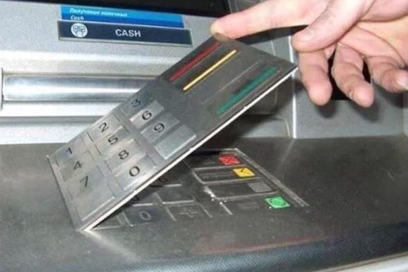 Năm hết Tết đến, bị rút trộm tiền, chủ thẻ ATM có được đền bù?