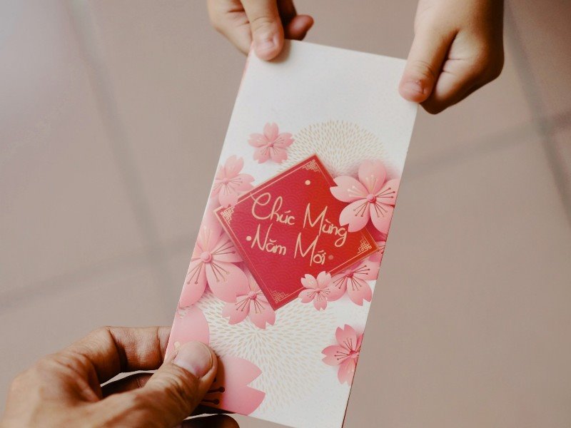 Lì xì thời công nghệ: Tiện lợi hơn nhưng... nhạt và vô cảm hơn!