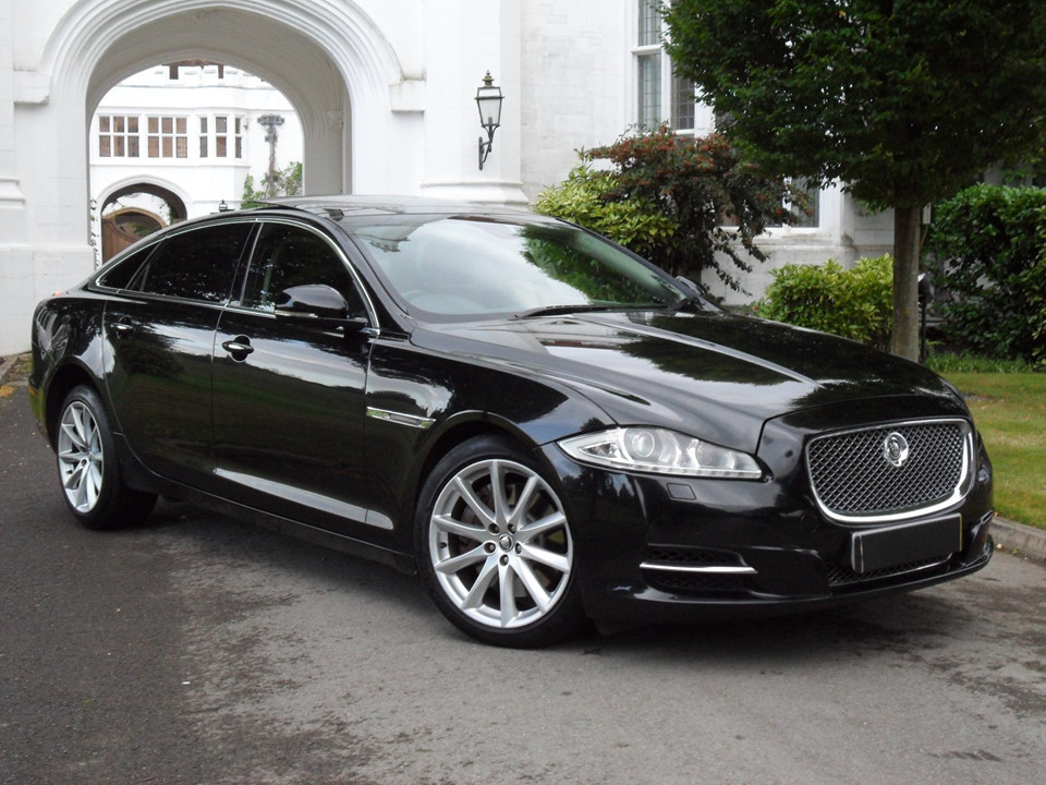 Xe của các nguyên thủ quốc gia: Siêu bền, siêu đắt