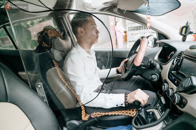 Người thiết kế vách ngăn bảo vệ cho tài xế taxi ở Hà Nội: Mình quan tâm nhất là tính mạng của họ, vì mình cũng từng là tài xế! - Ảnh 6.