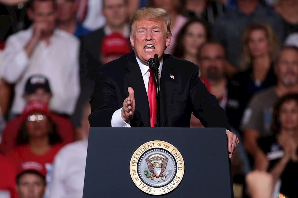 5G chưa thấy đâu, Tổng thống Donald Trump đã hối thúc Mỹ phát triển mạng 6G càng sớm càng tốt