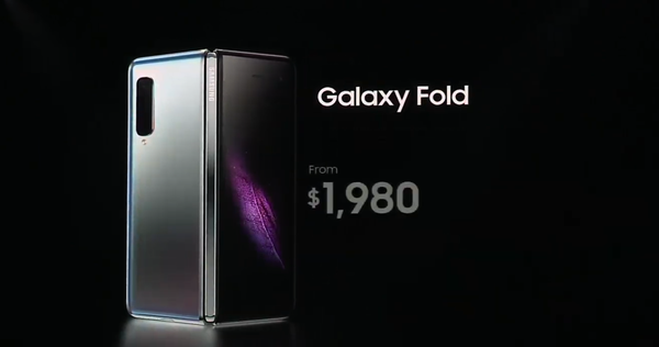 Tại sao smartphone màn hình gập Galaxy Fold có giá 1980 USD chứ không phải là một con số nào khác?