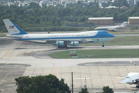 Nhung phuong tien tung phuc vu ong Trump tai Viet Nam hinh anh 3