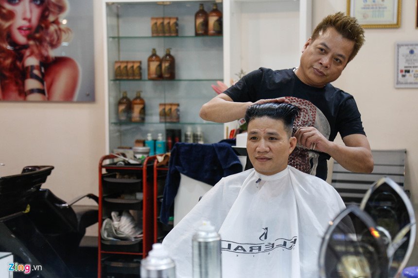 Chủ tiệm cắt tóc Trump - Kim ở Hà Nội: ‘Tôi muốn nổi tiếng’