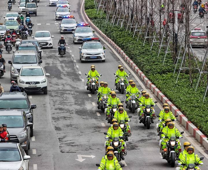 Xe bọc thép xuất quân bảo vệ Thượng đỉnh Mỹ - Triều