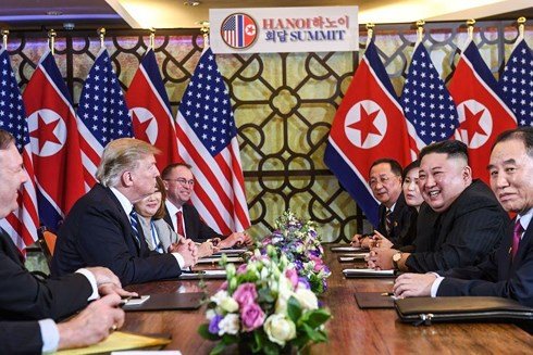 Thượng đỉnh Mỹ - Triều ngày 2 thay đổi đột ngột, Kim-Trump hủy ăn trưa