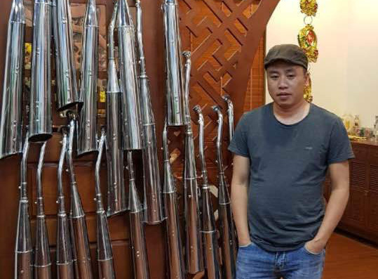 Honda Dream 450 triệu của Hưng Sắt gây sốt báo ngoại