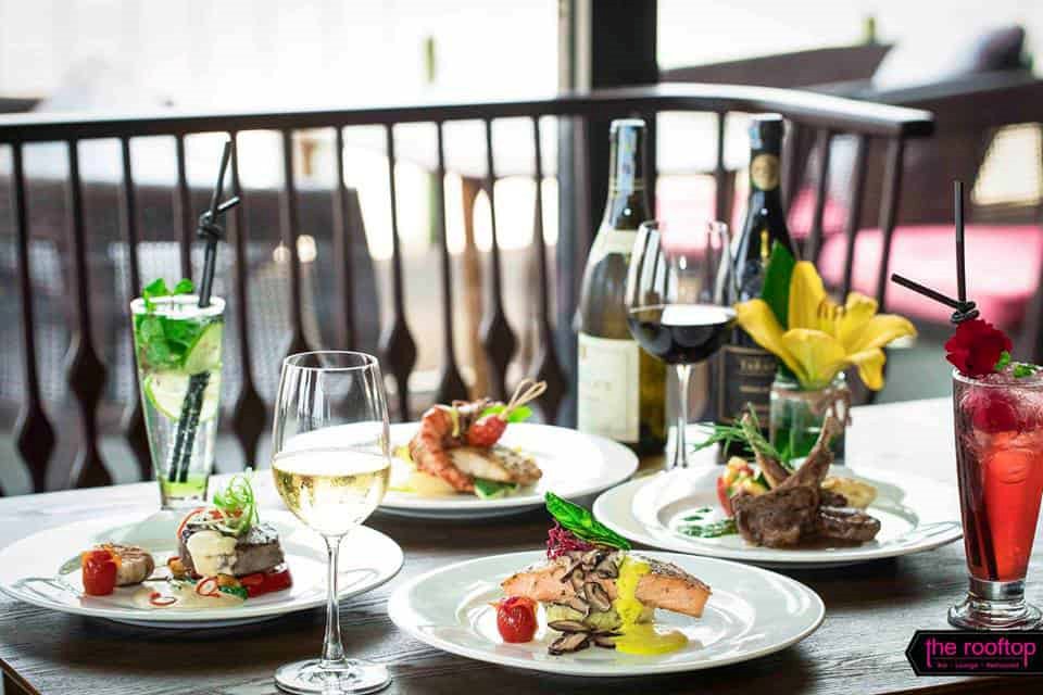 quán ăn đẹp hẹn hò bạn gái ngày 8/3, 8/3 đưa bạn gái đi chơi đâu, 8/3 hẹn hò ở đâu, những điểm vui chơi 8/3, những quán ăn ngon mời bạn gái dịp 8/3, 8 tháng 3 mời người yêu ăn món gì, 8/3 đi đâu chơi, các quán ăn nổi tiếng ở Hà Nội, quán ăn ngon Hà Nội