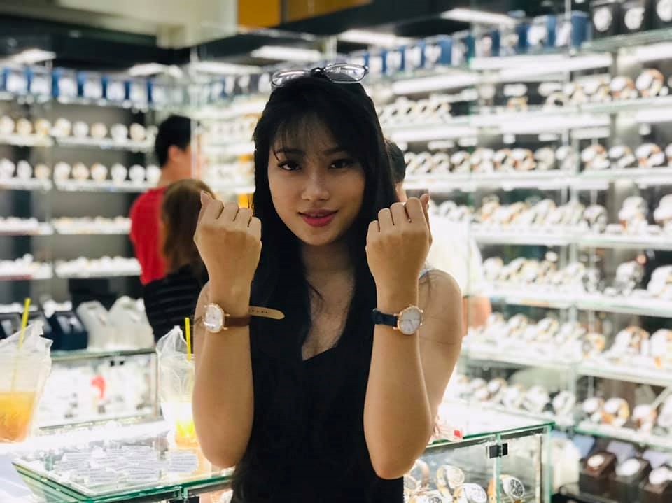 Thế Giới Di Động bất ngờ mở bán đồng hồ